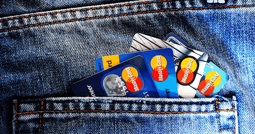Cara Mendapatkan Suku Bunga Rendah pada Kartu Kredit kredit yang tinggi